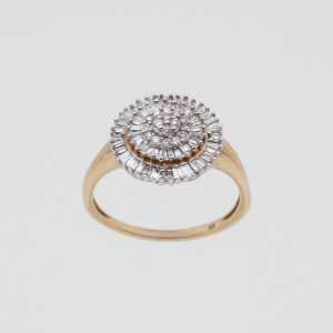 Diamantring aus 14K Gold mit 78 Diamanten