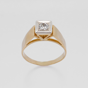 Solitär-Diamantring aus 18 Karat Gold