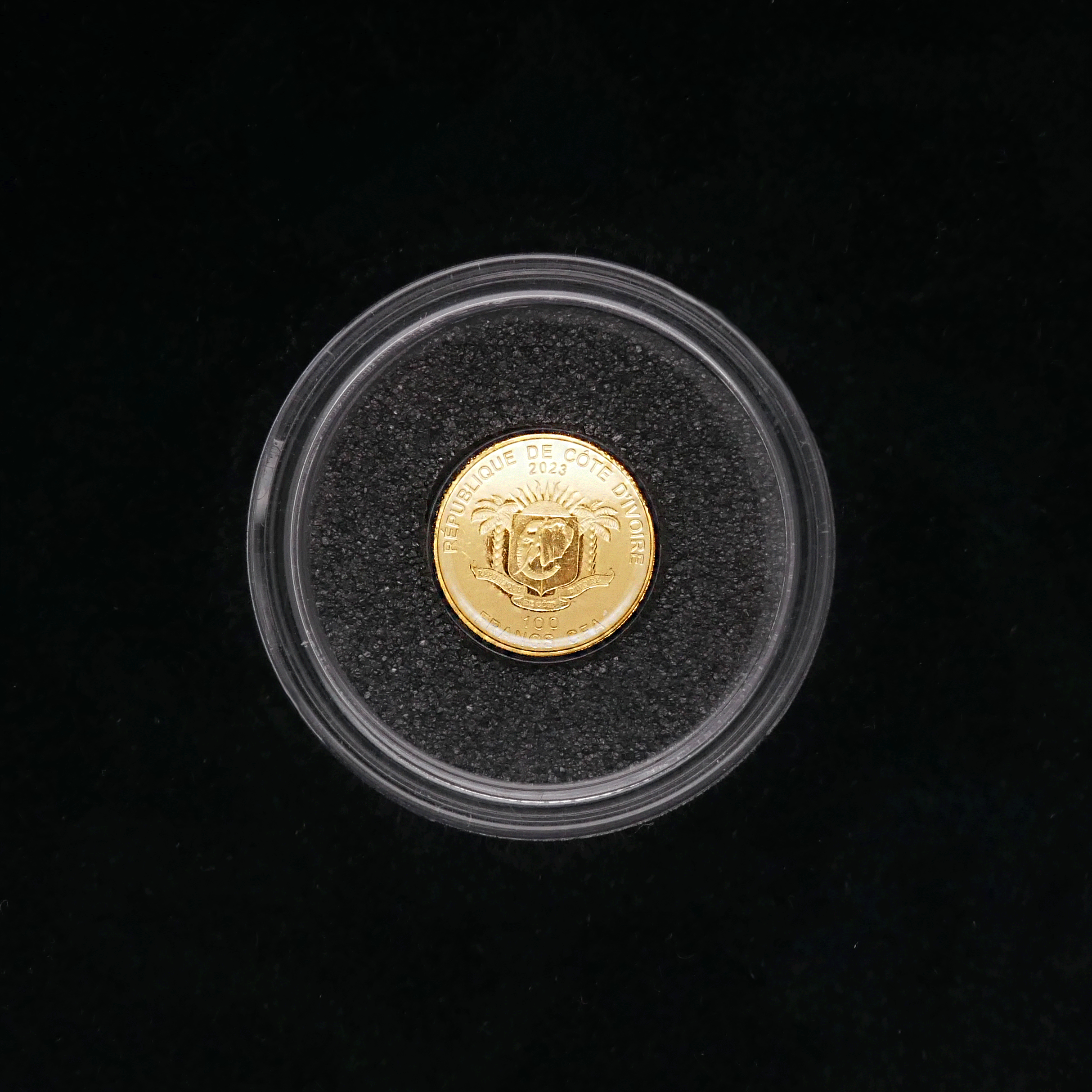 Édition Signature d’Or – Adler 2× 1 g Gold 999 – Elfenbeinküste 2023 – P. De Greef – limitiert 999 Exemplare / 22141 – Bild 3